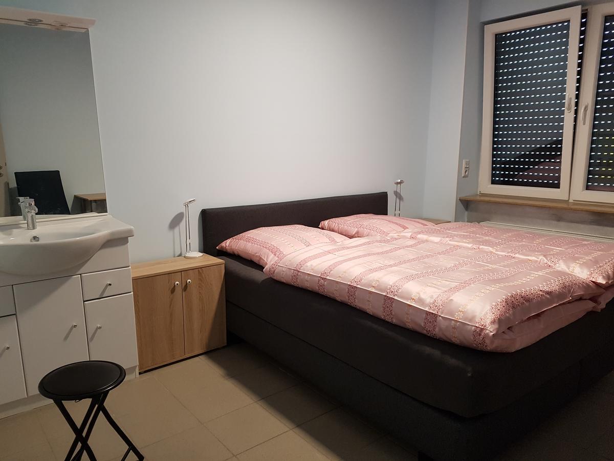 Hostel Gaestehaus Zum Padre Гох Экстерьер фото