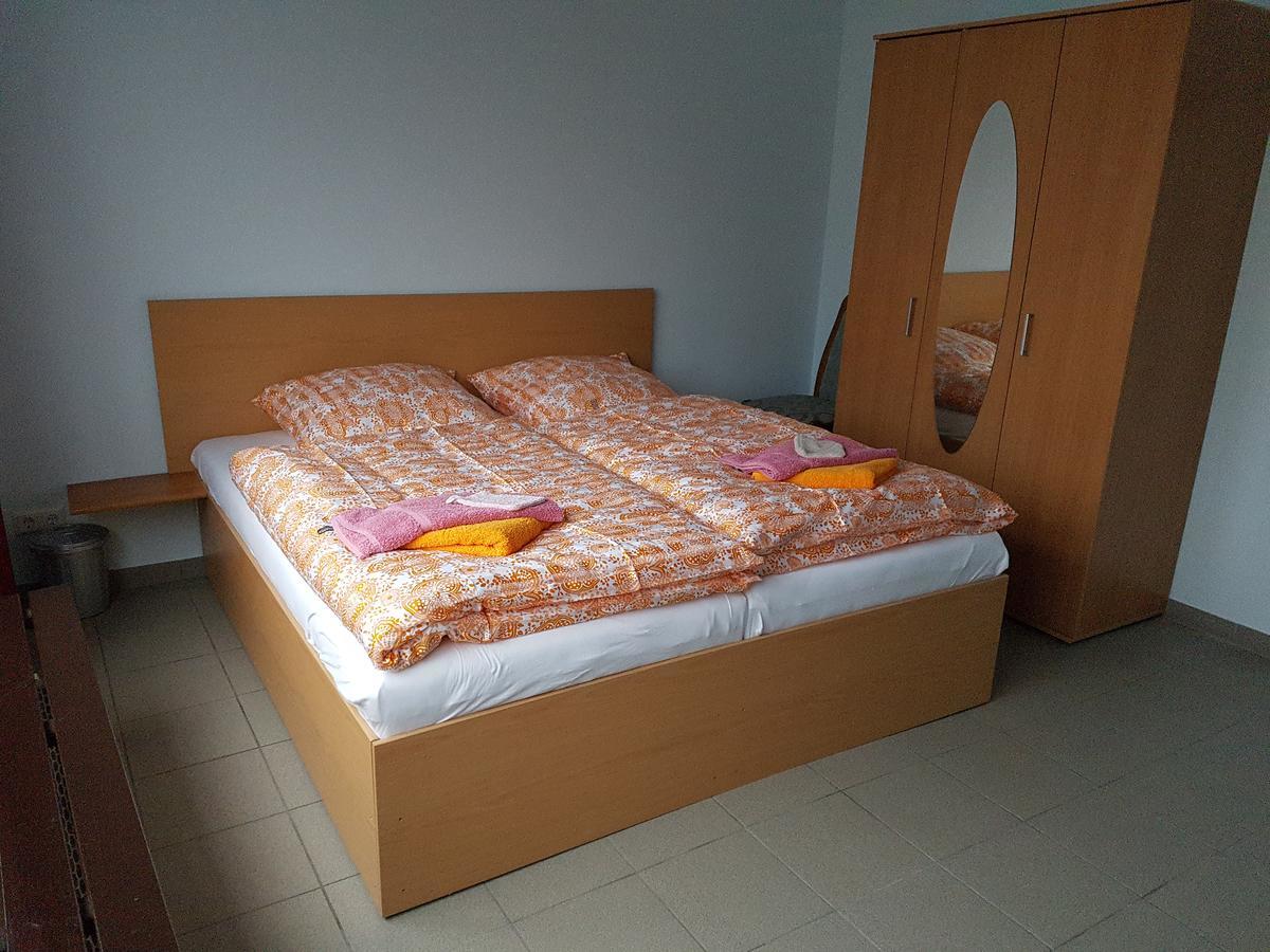 Hostel Gaestehaus Zum Padre Гох Экстерьер фото